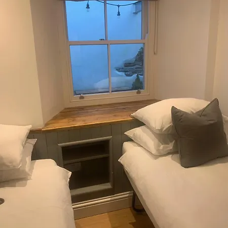 Georgian Holiday Apartment In Boscastle Exterior photo