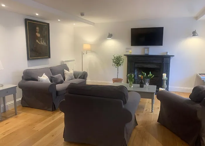 Georgian Holiday Apartment In Boscastle