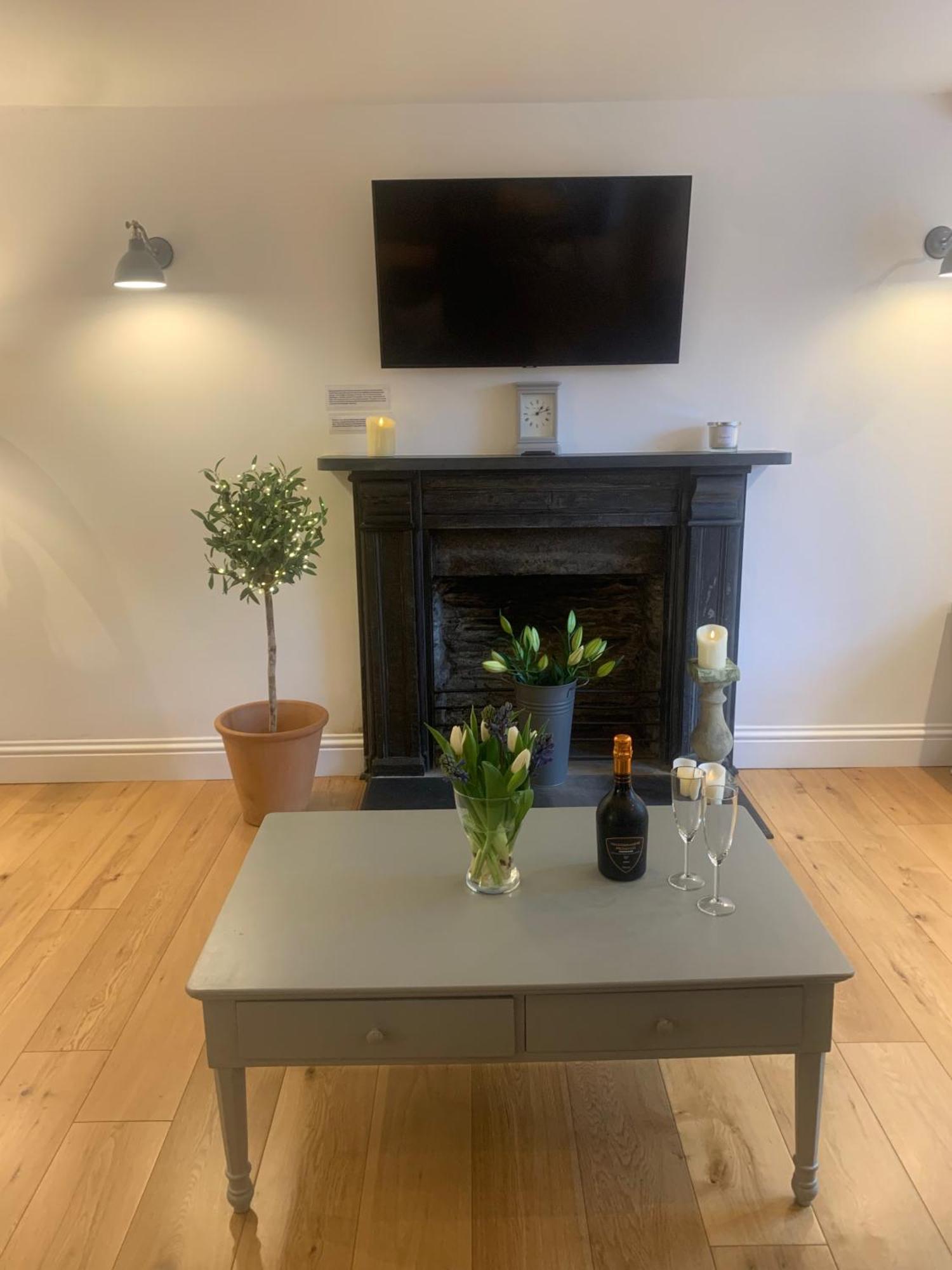 Georgian In Apartment Boscastle